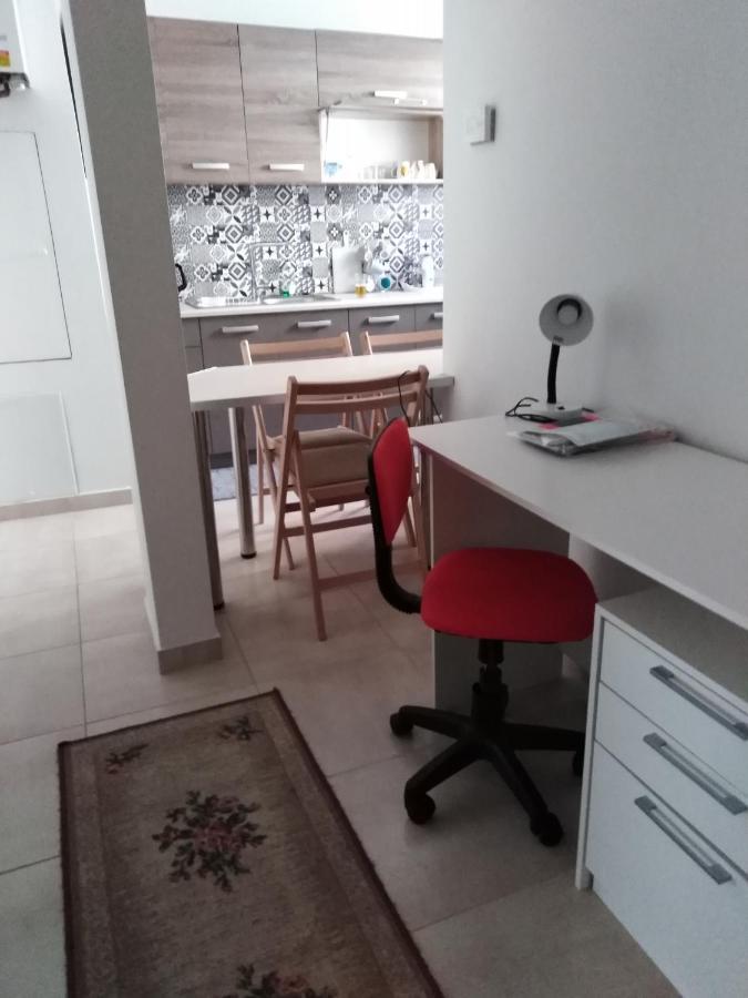 26 Prousis Apartment Athena Bagian luar foto