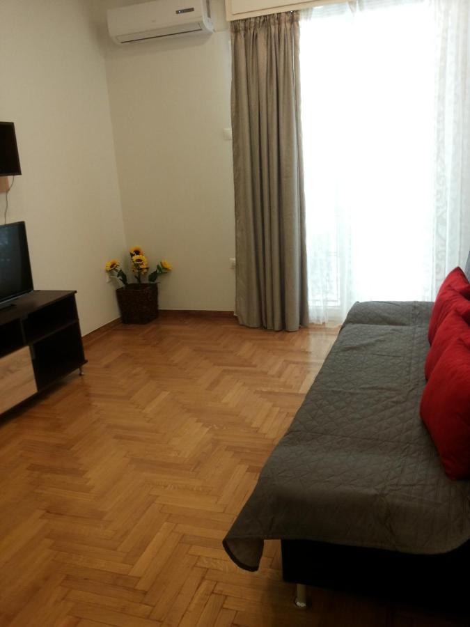 26 Prousis Apartment Athena Bagian luar foto