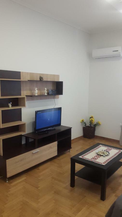 26 Prousis Apartment Athena Bagian luar foto
